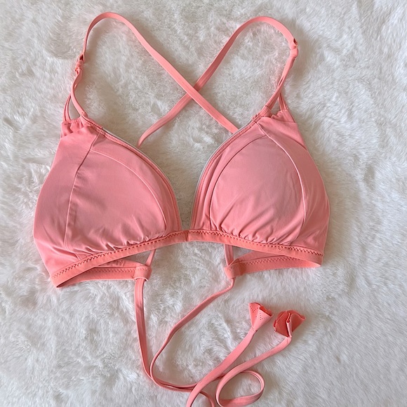 Rare Lululemon π Reversible String Bikini Top - Picture 6 of 13